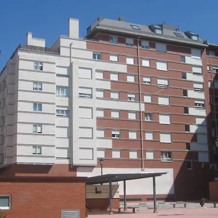Studio Av. Lisboa 公寓 *